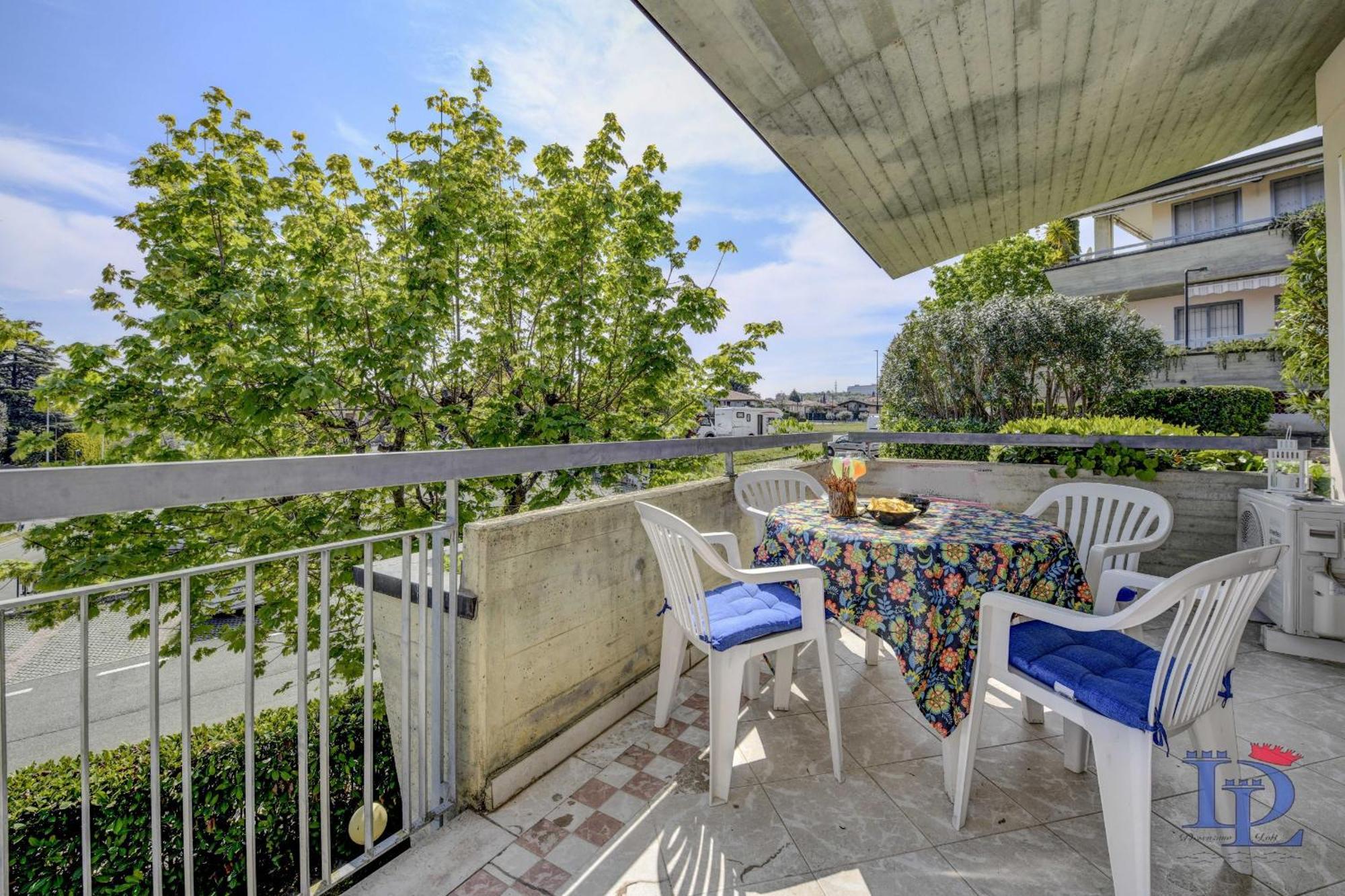 Desenzanoloft Official Partner Marriott Homes & Villas - A Casa Di Attila Дезенцано-дель-Гарда Экстерьер фото
